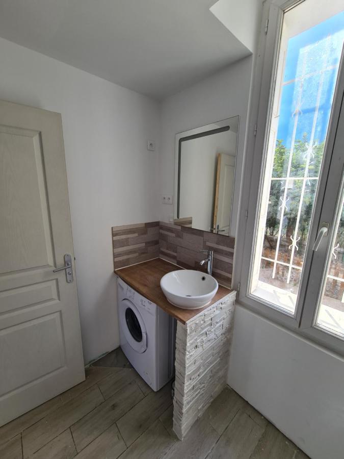 Appartement 60M2 Rdc Avec Jardin Saint-Génis Εξωτερικό φωτογραφία